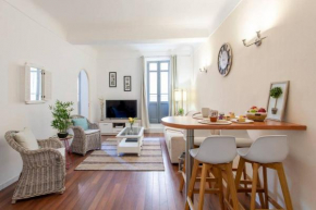 C17 2P Port Palais & Croisette 8mins walk balcony